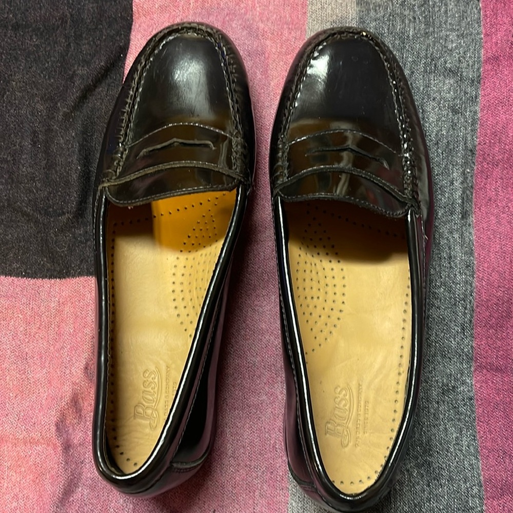 BASS Diana Women’s loafers size 8 1/2. Like New!
